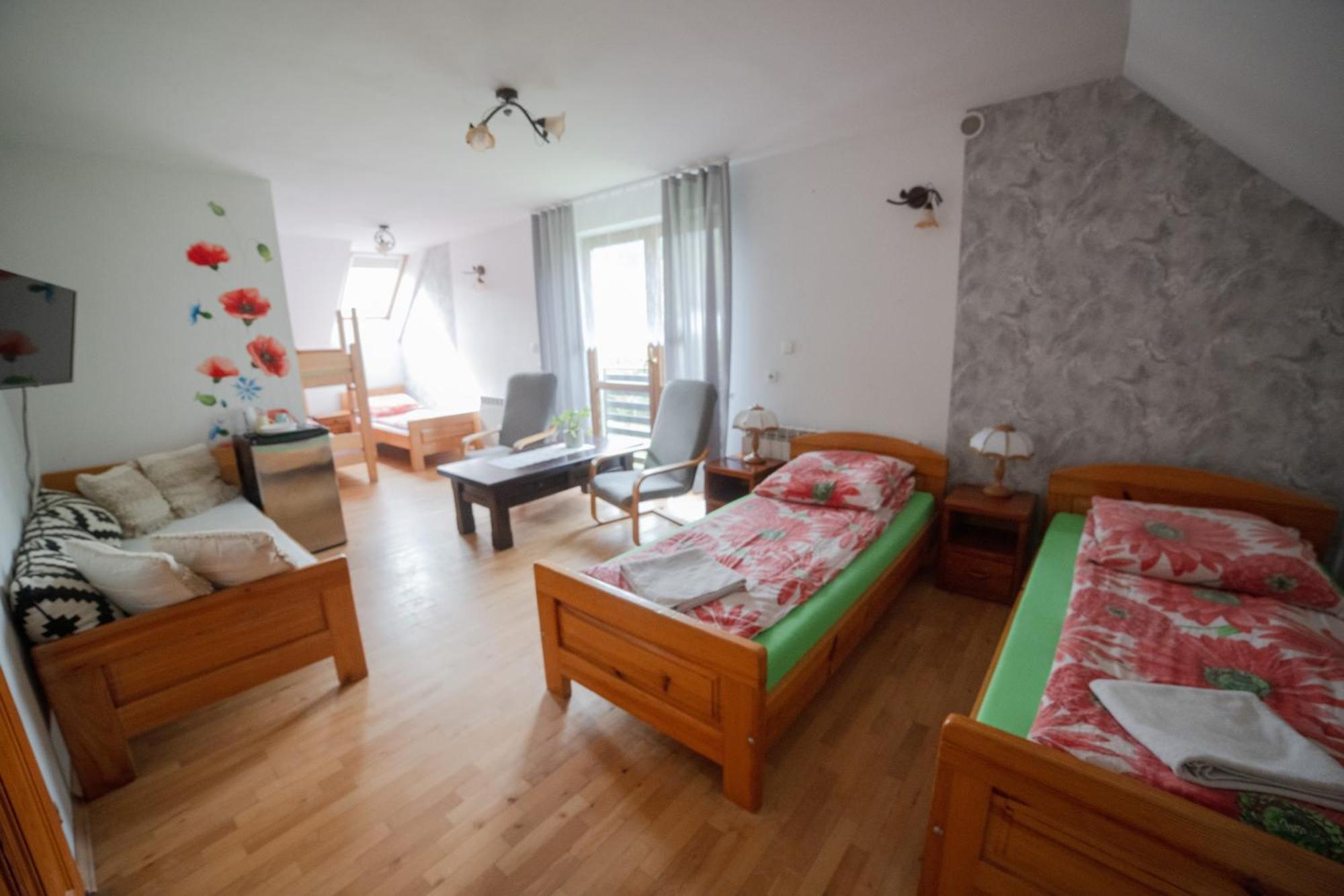 Вилла Wisniowy Gaj Ujanowice Экстерьер фото